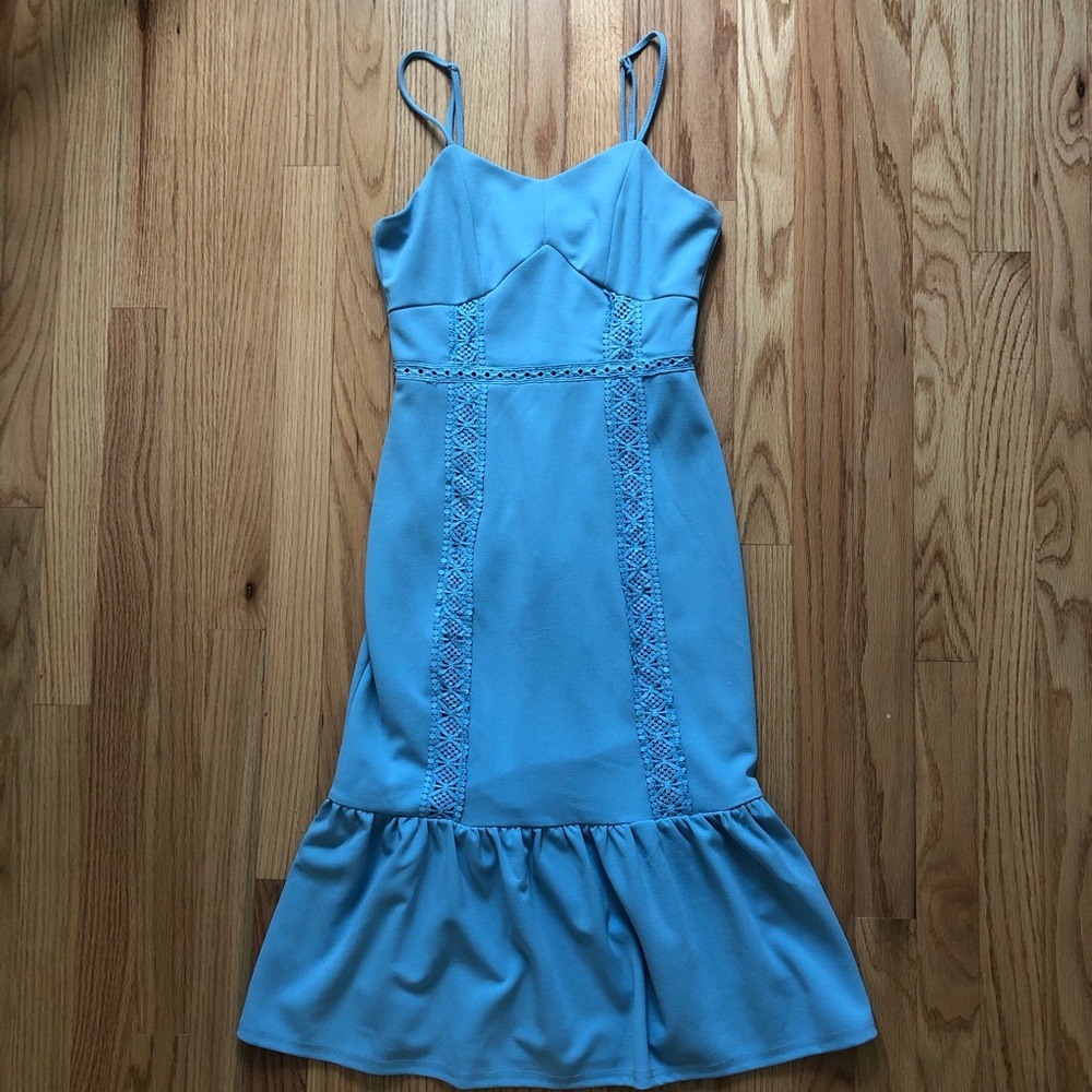 Francesca’s Baby Blue MIDI Dress - XXS